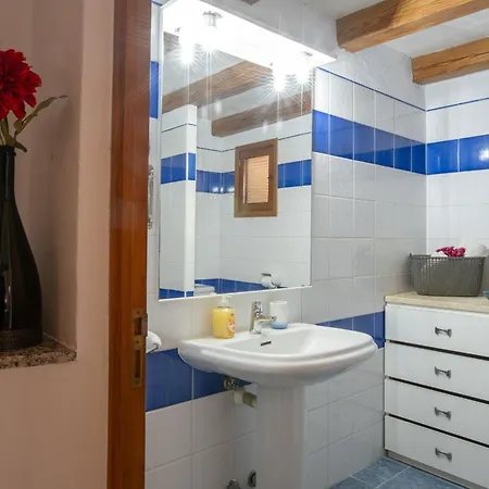 Llosia By Sunvillas Mallorca Holiday home Pollenca