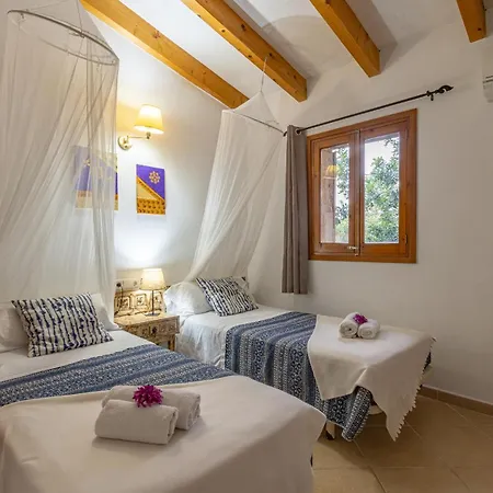 Llosia By Sunvillas Mallorca * Польенса